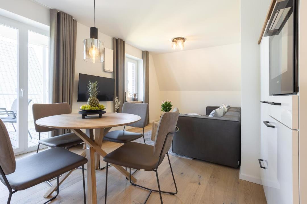 Villa Dornkamp 4 - Luxurioese Ferienwohnung Fuer 4 Personen Inklusive Balkon Und Sauna Timmendorfer Strand Kültér fotó